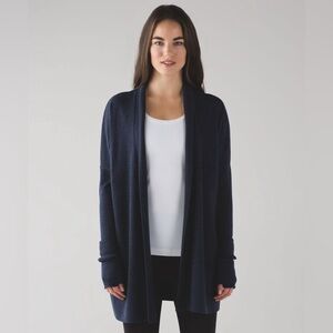 Lululemon Sit In Lotus open-front cardigan in a navy size 8